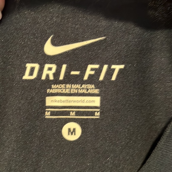 Nike Dri-Fit Black Unisex T-Shirt - Picture 7 of 7